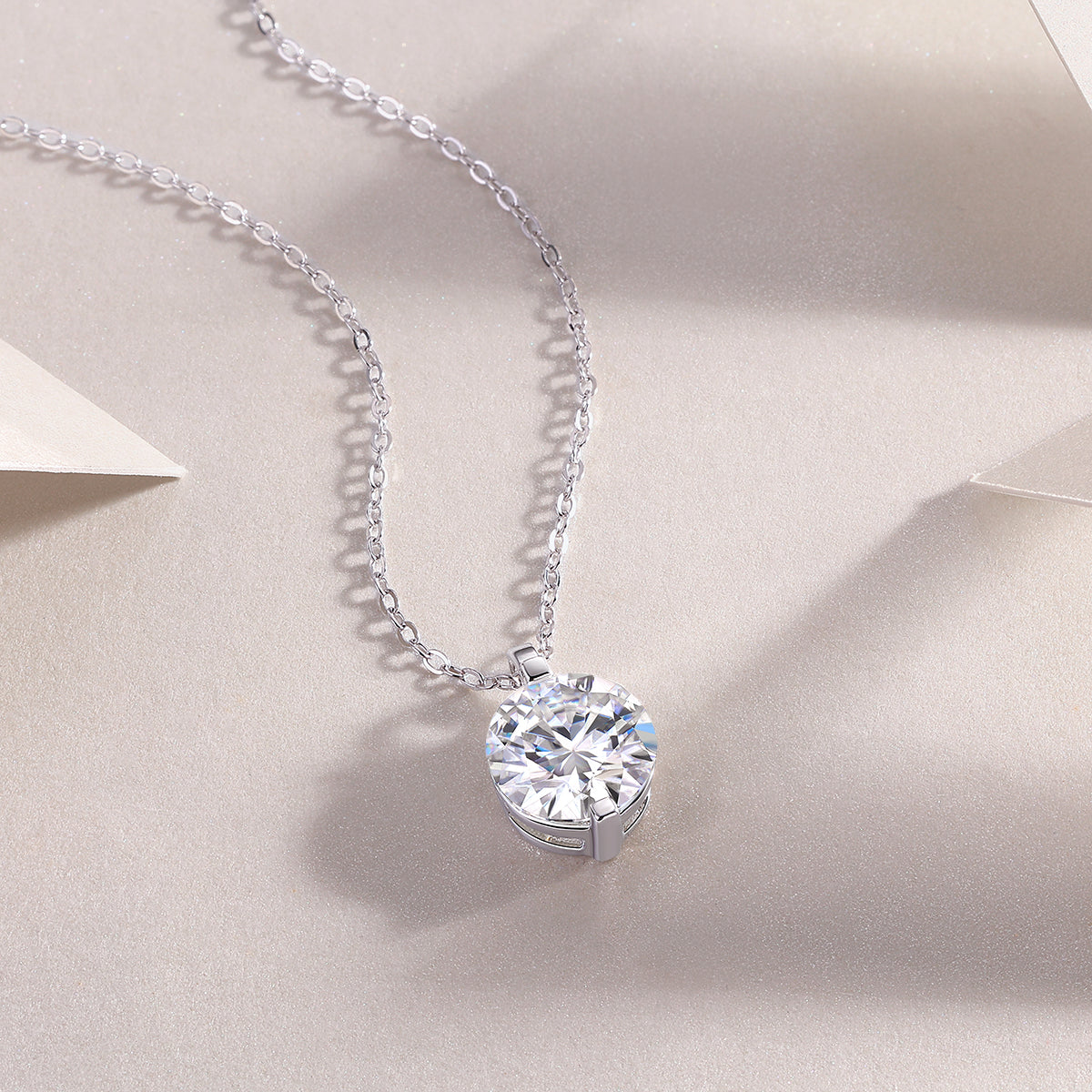 Timeless Moissanite S925 Silver Platinum-Plated Pendant Necklace | Vloy