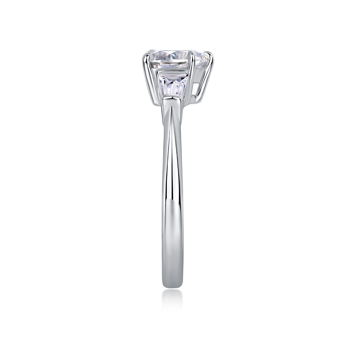 Heart-Cut Moissanite S925 Silver Luxury Ring | Vloy