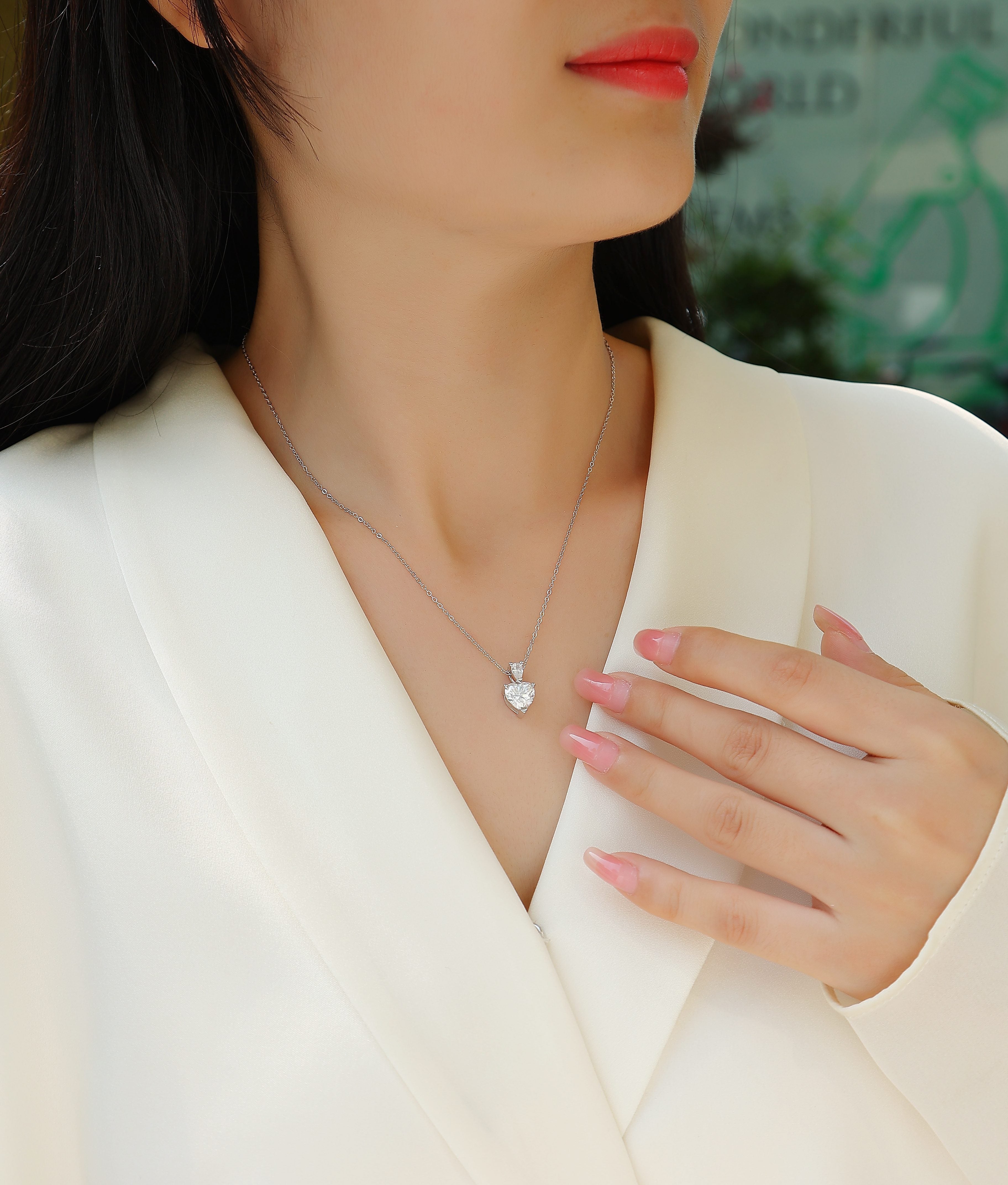Heart-Shaped Moissanite S925 Silver Platinum-Plated Pendant | Vloy