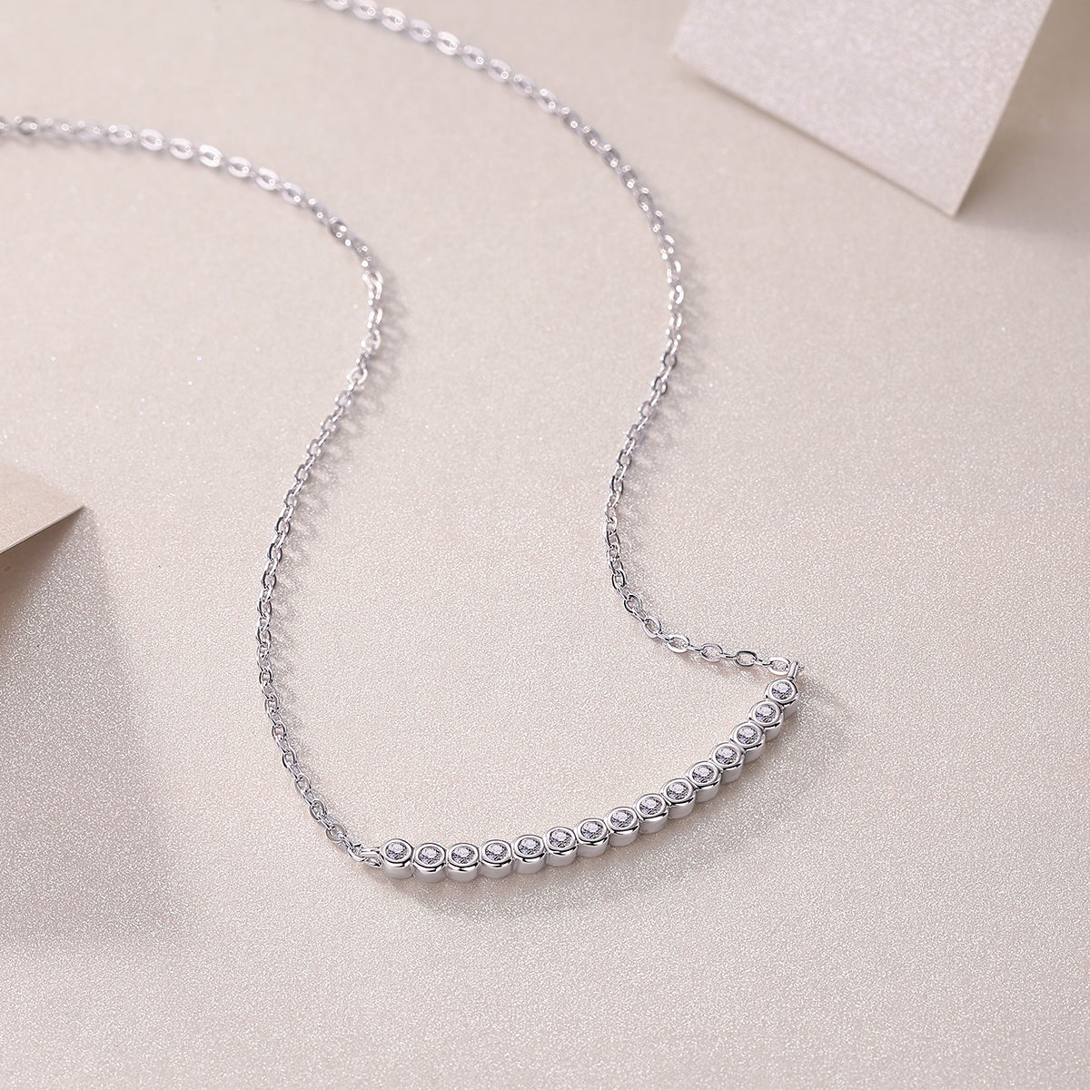 Floating Moissanite S925 Silver Platinum-Plated Pendant Necklace | Vloy