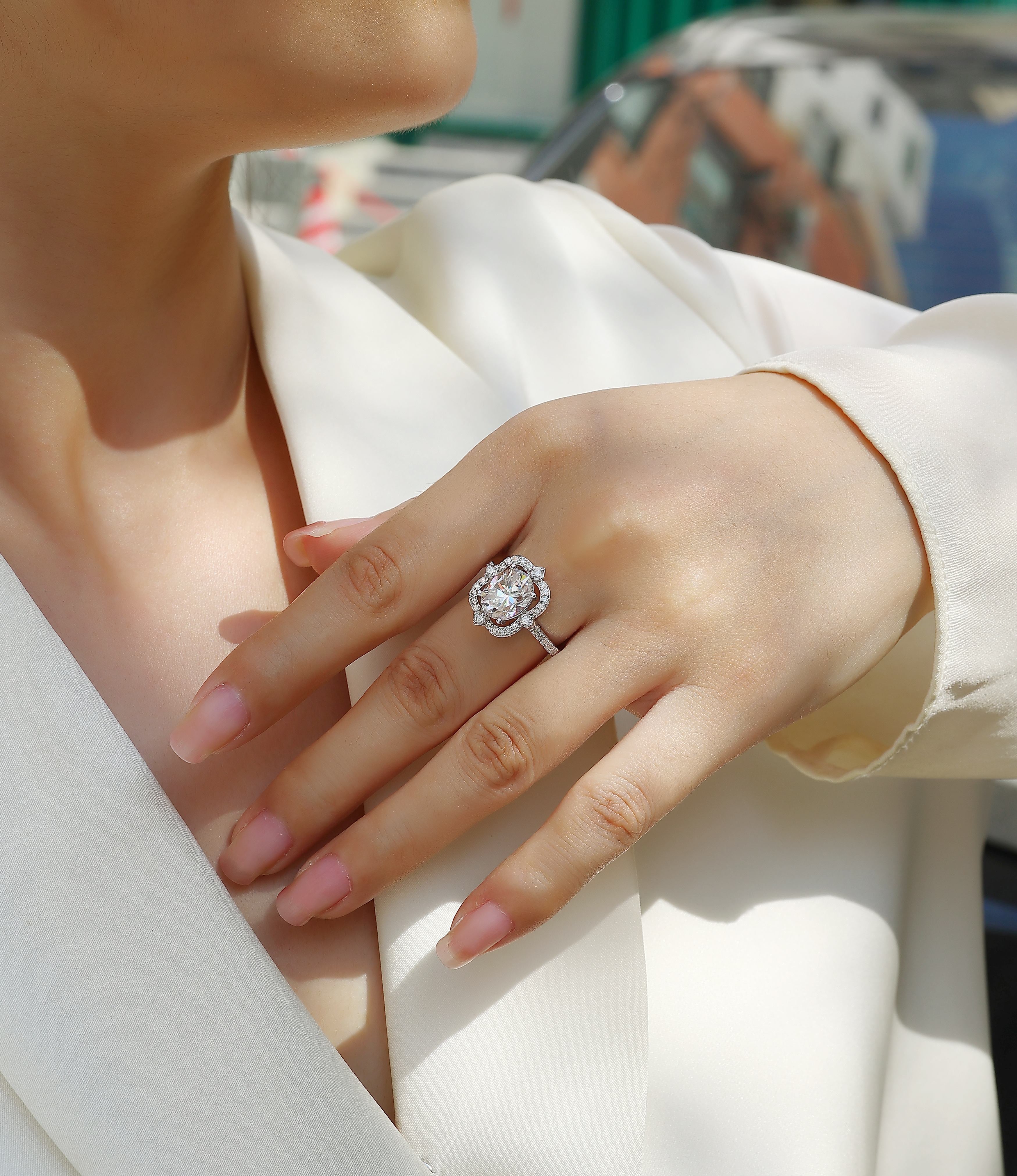 Camellia Moissanite S925 Silver Gold-Plated Statement Ring | Vloy