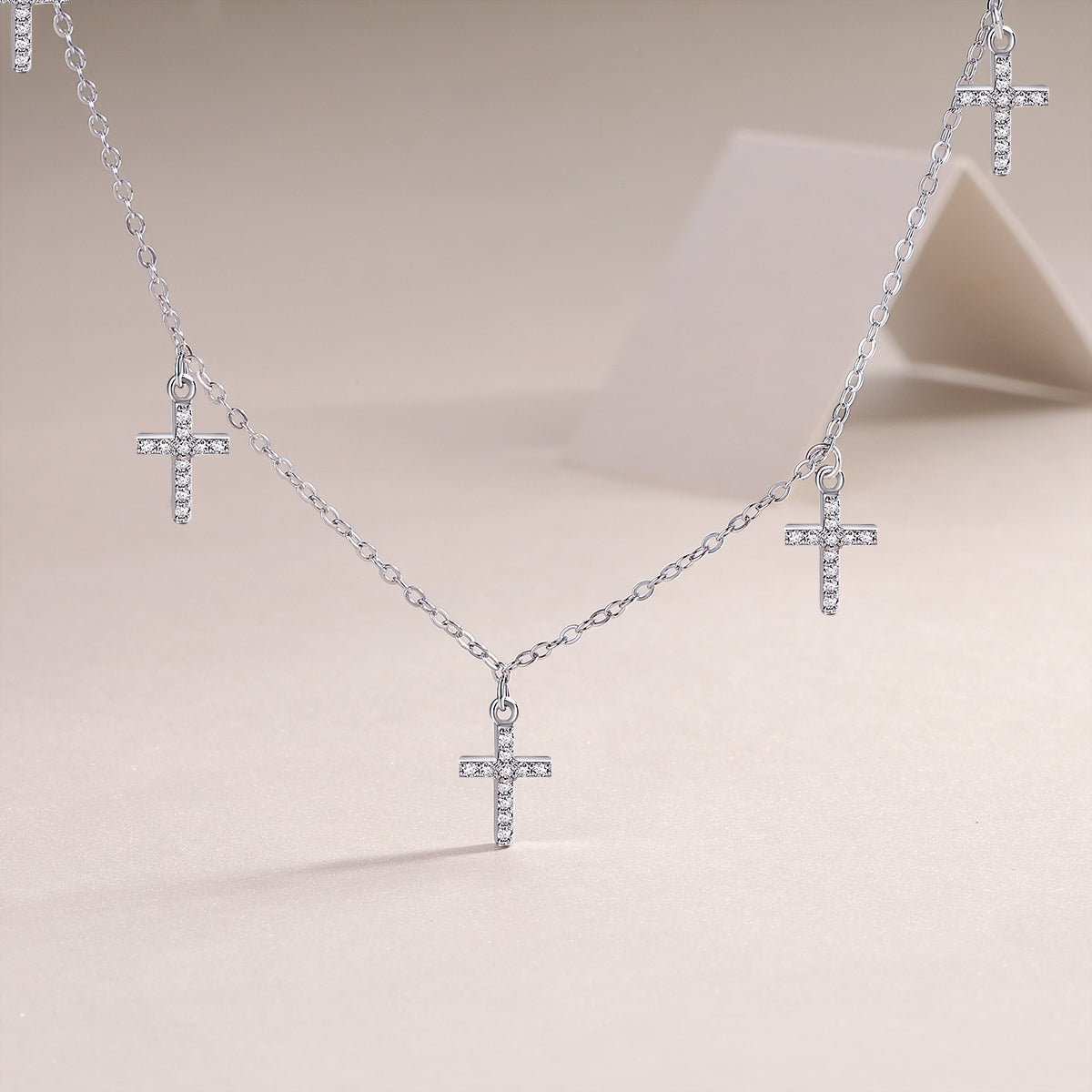 Moissanite Cross S925 Silver Platinum-Plated Pendant Necklace | Vloy