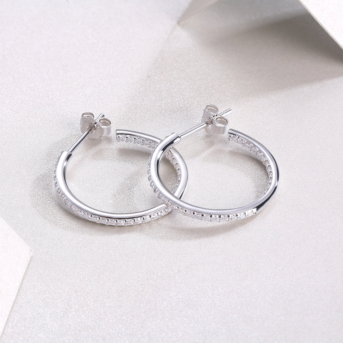 Ribbon Square Moissanite S925 Silver Platinum-Plated Stud Earrings | Vloy
