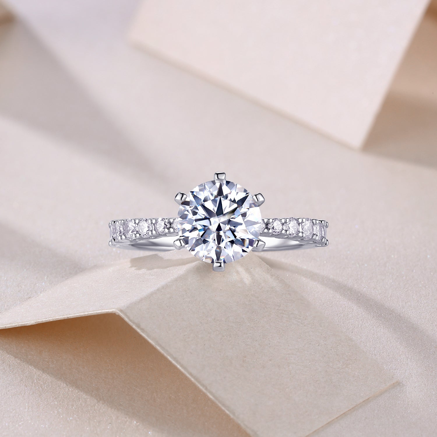 2-Carat Moissanite S925 Silver Luxury Statement Ring | Vloy