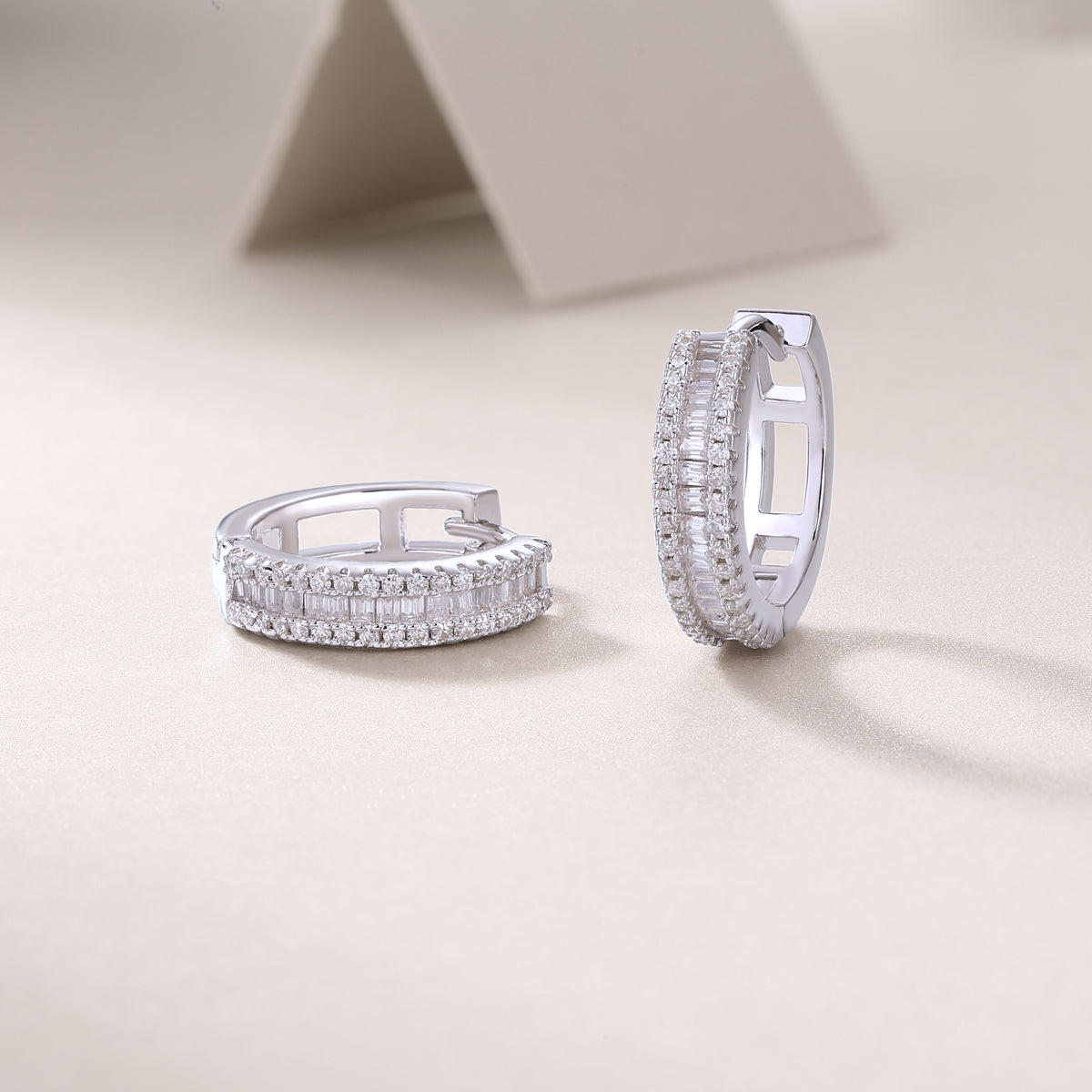 Woven Moissanite S925 Silver Luxury Stud Earrings | Vloy