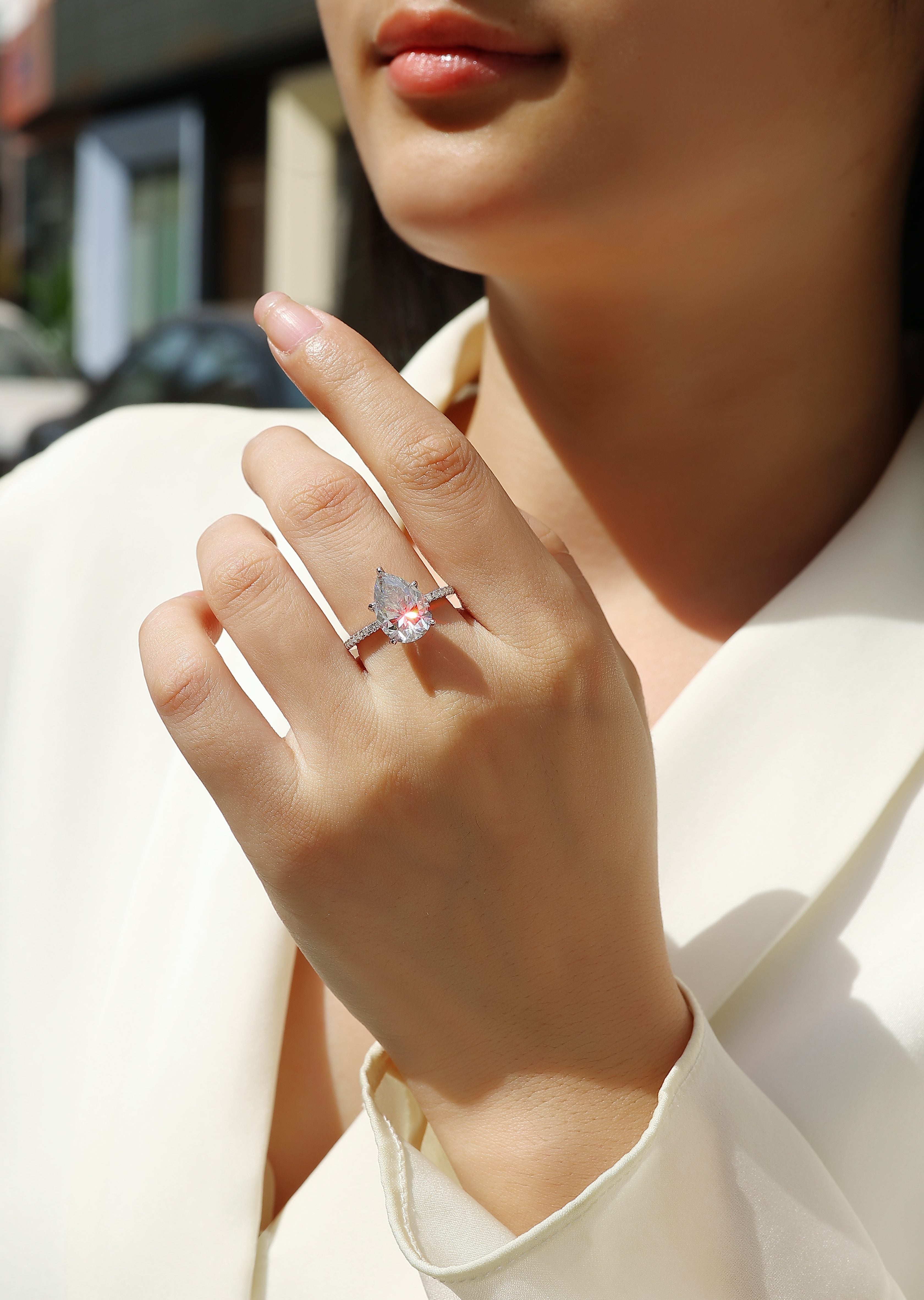 Pear-Cut Moissanite S925 Silver Platinum-Plated Statement Ring | Vloy
